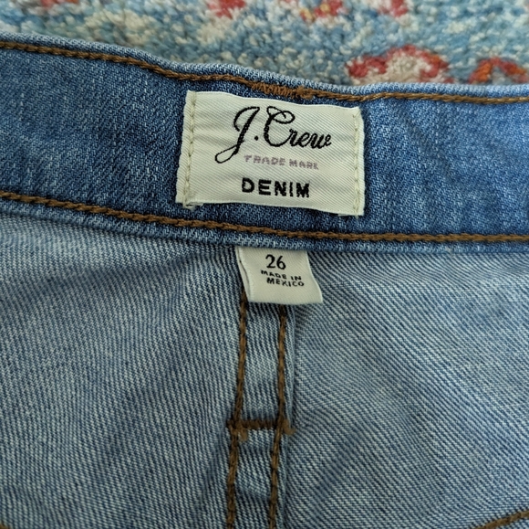 J.Crew High Rise Raw Hem High Rise Button Fly Light Denim Shorts Size 26 - Picture 4 of 10
